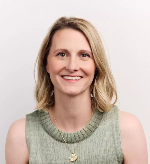 20250825 MATHIASHANNES THOM PORTRAITS BE FINAL LR 16 1 1 e1762165256192 600x0 c default